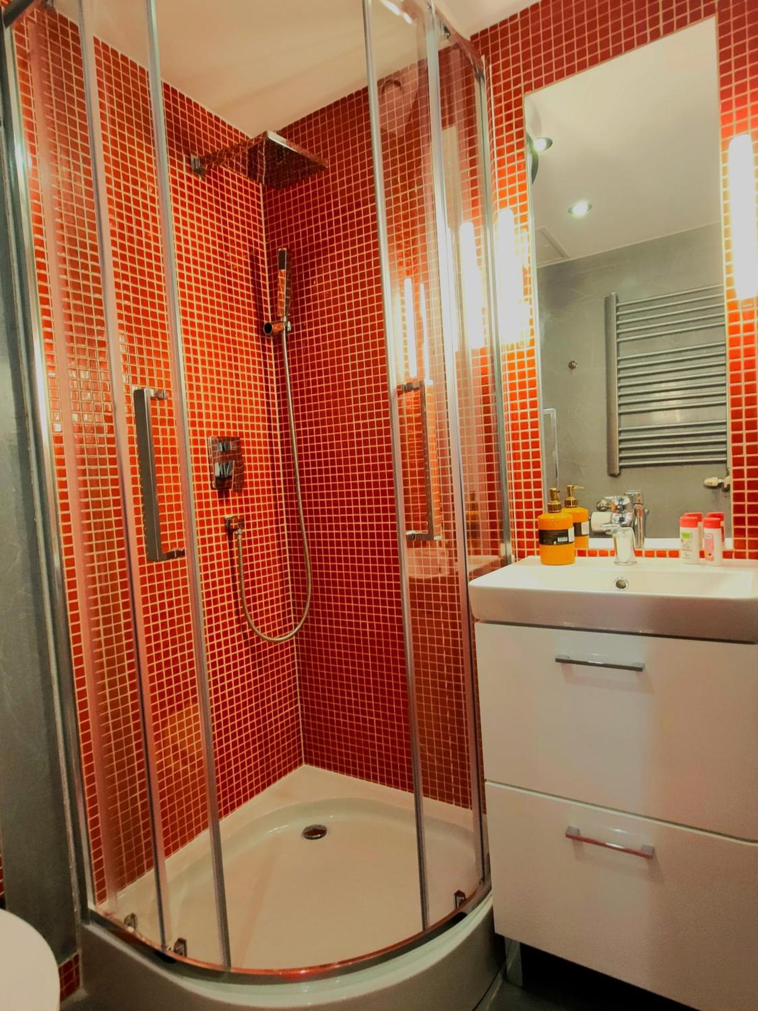 Mirror Pink Studio Apartment Cracovie Extérieur photo
