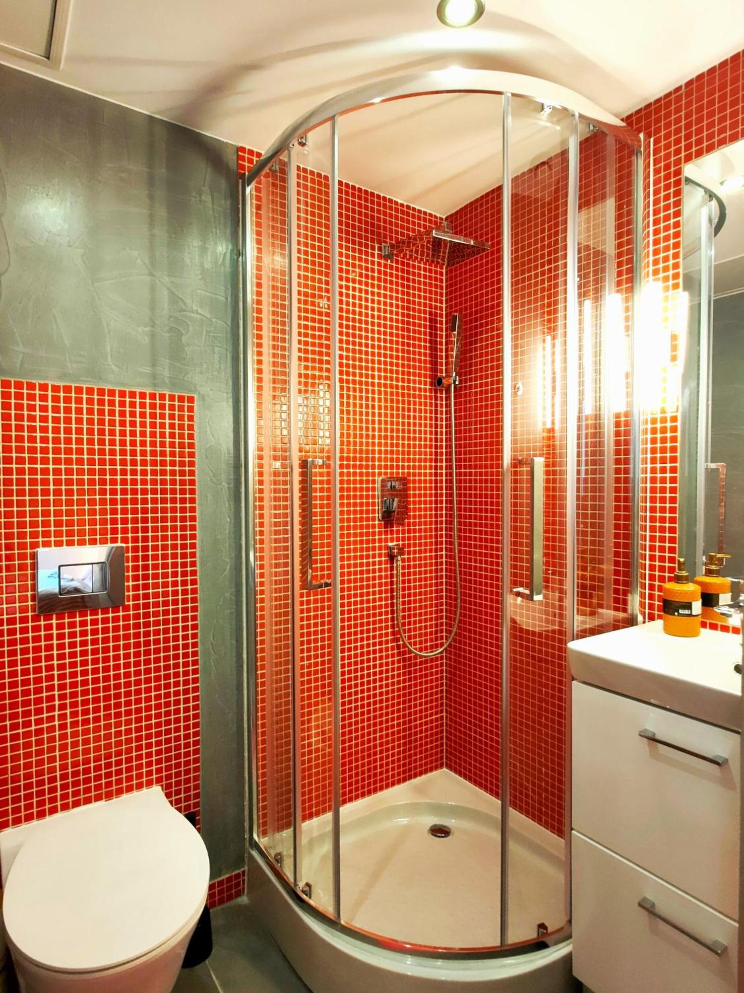 Mirror Pink Studio Apartment Cracovie Extérieur photo